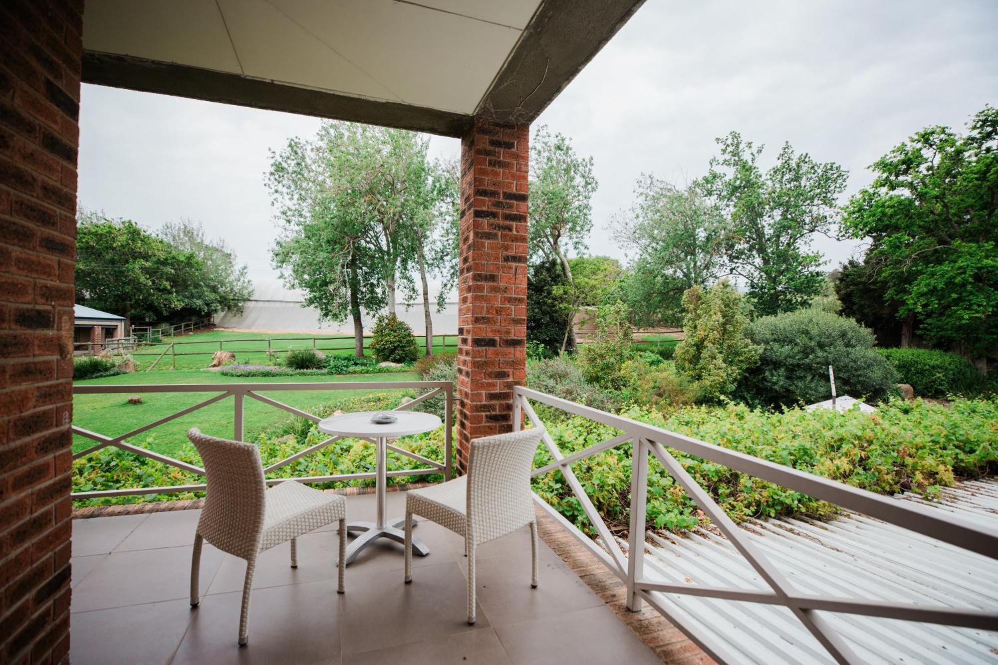 Bed and Breakfast Marshden Estate Стелленбос Экстерьер фото